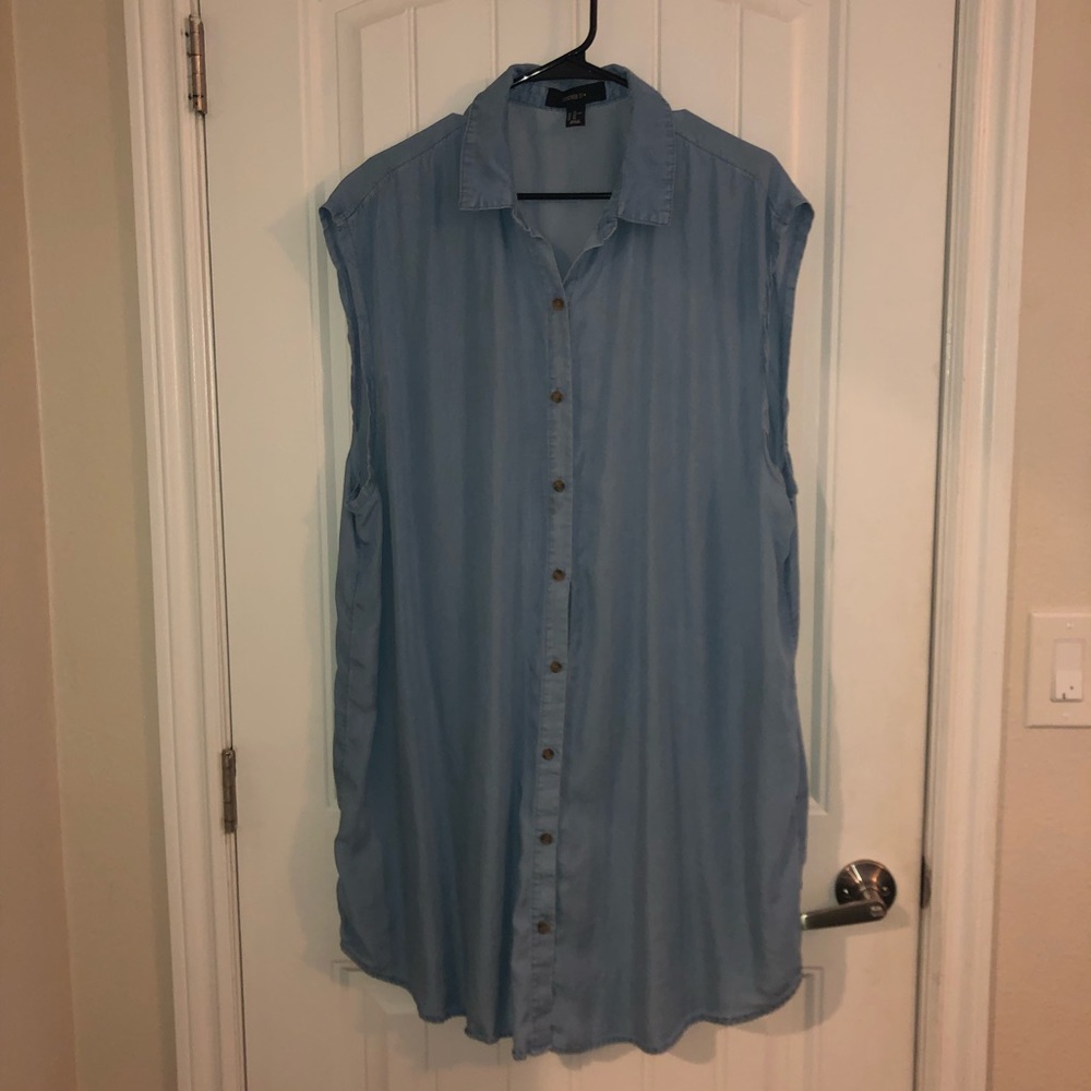 Sleeveless denim button up dress
